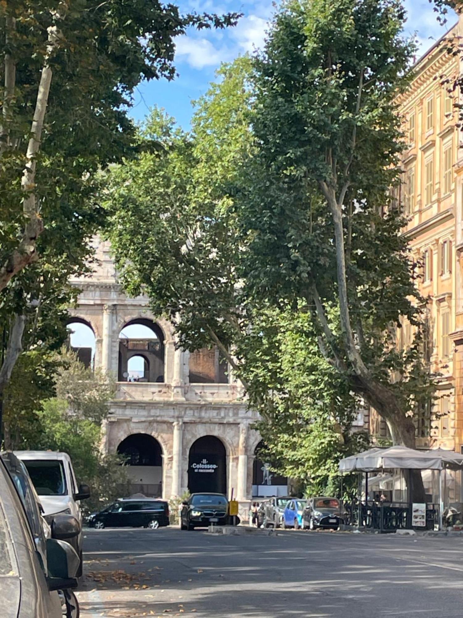 Al Parco Del Colosseo Roma Esterno foto